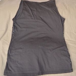 Nordstrom Caslon Tops - Nordstrom Caslon Gray Sequined Fitted Tee Size Med Nordstrom Caslon Tops - Nordstrom Caslon Gray Sequined Fitted Tee Size Med